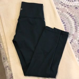 Rare color! Lululemon wunder under 7/8 pant